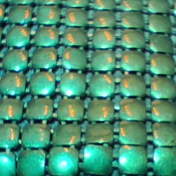 Metal Mesh Mini Coin Pouch w/Keyring & Decorative Crest Plate – Green Tile Bag - Picture 5 of 12